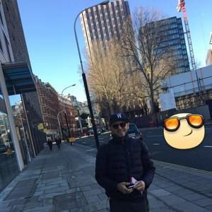 Meet your Posher, Alex